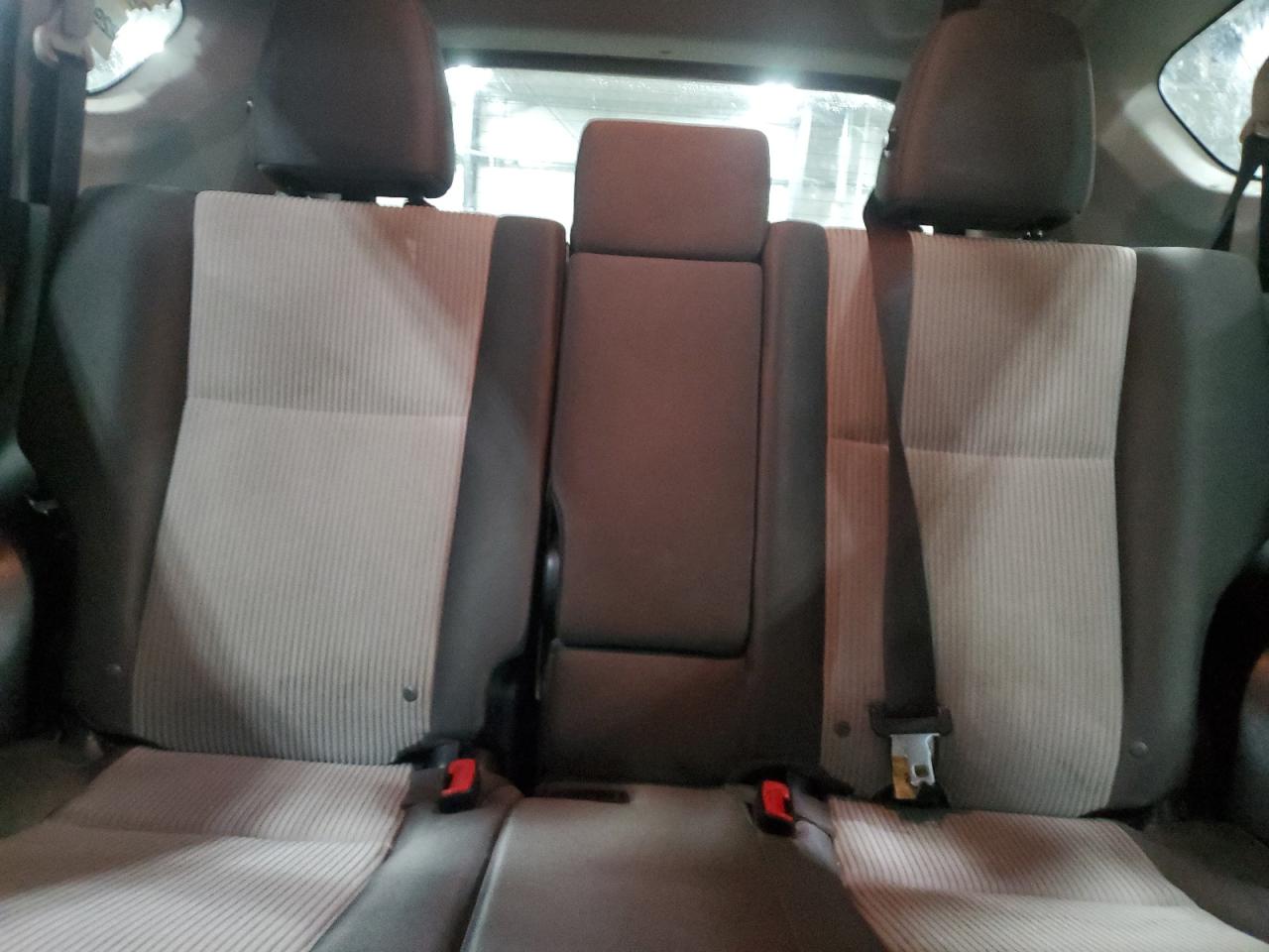 2014 Toyota RAV 4 - Image 10