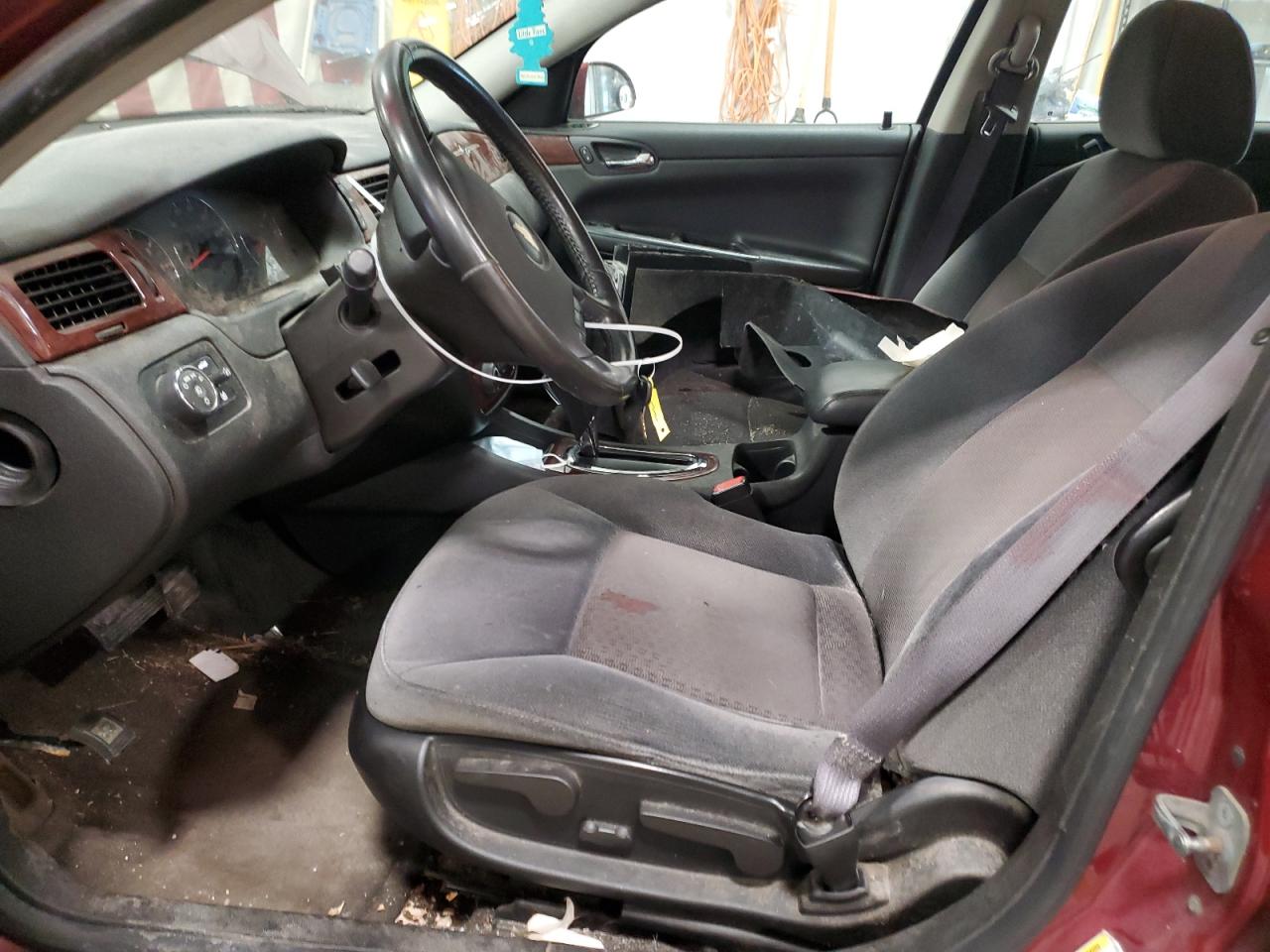 2010 Chevrolet Impala - Image 7