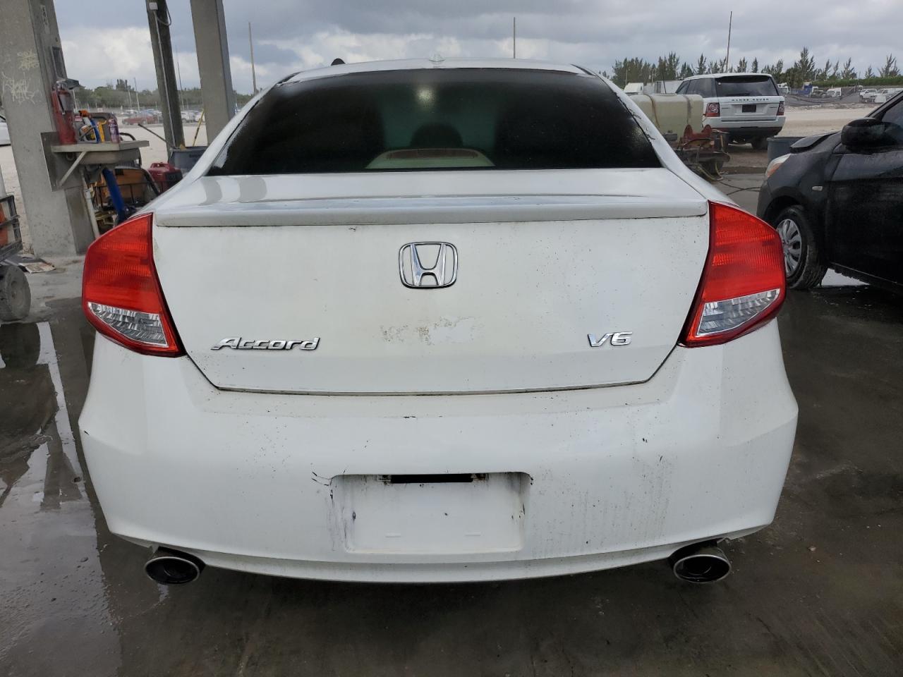 2011 Honda Accord - Image 6
