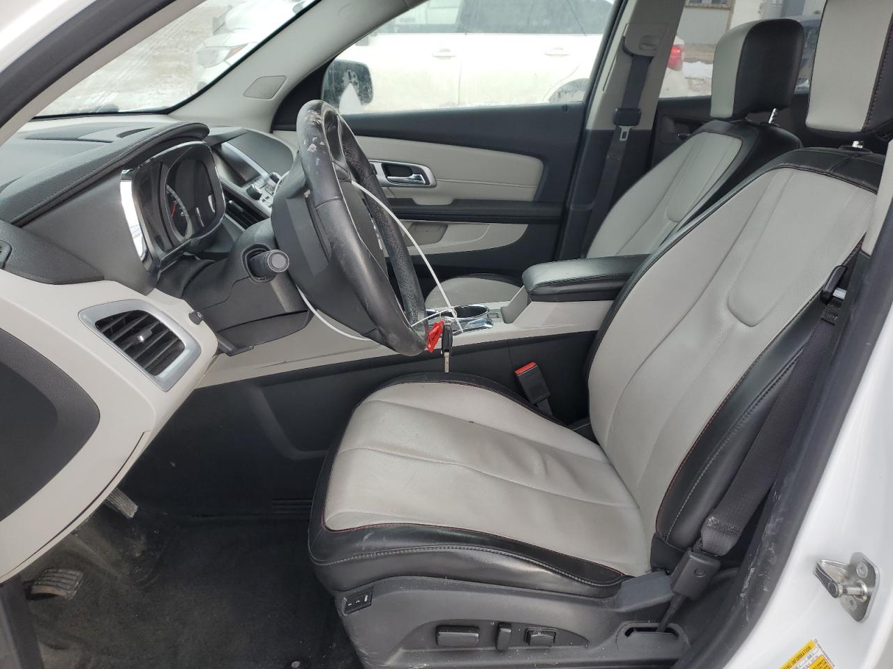 2017 GMC Terrain - Image 7