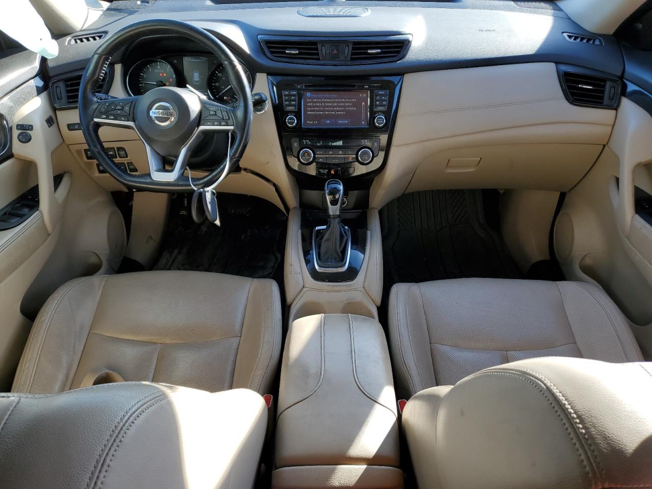 2017 Nissan Rogue - Image 8