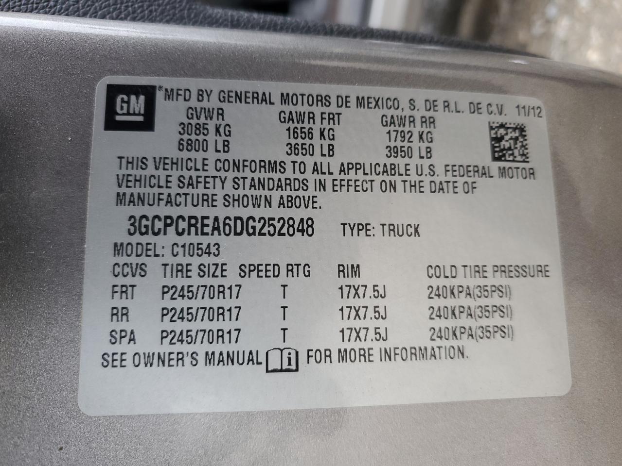 2013 Chevrolet Silverado - Image 13