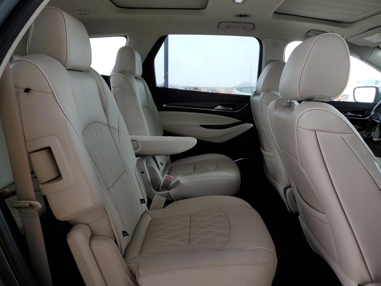 2022 Buick Enclave - Image 12
