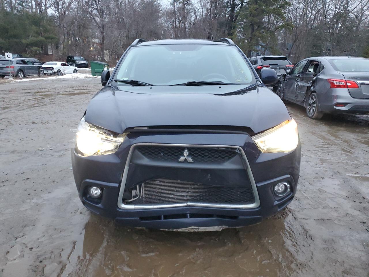 2012 Mitsubishi Outlander - Image 5
