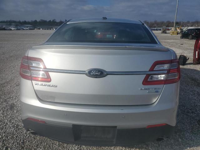 Sedans FORD TAURUS 2016 Srebrny