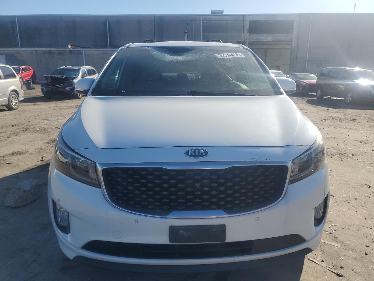2016 Kia Sedona - Image 5