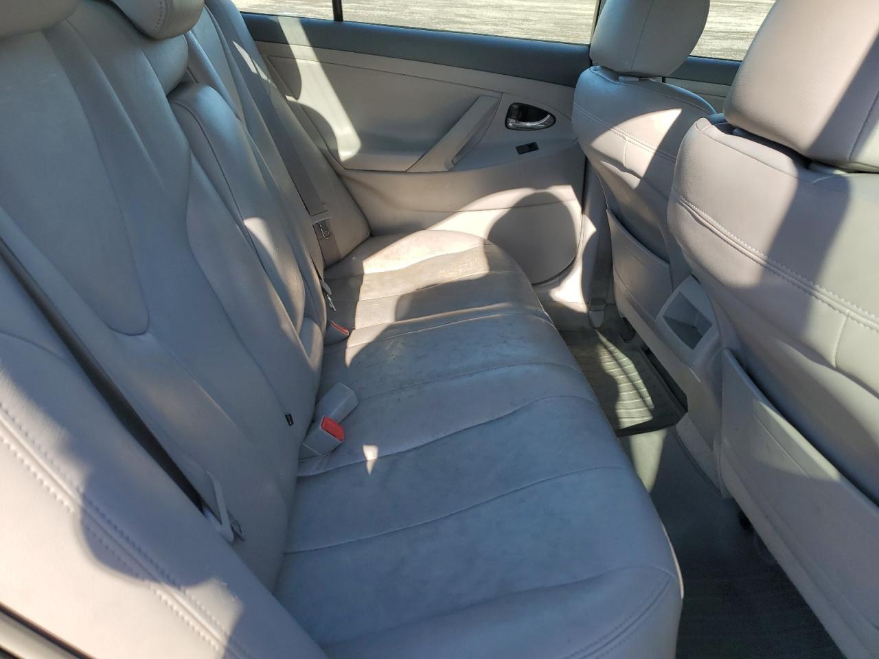 2007 Toyota Camry - Image 10