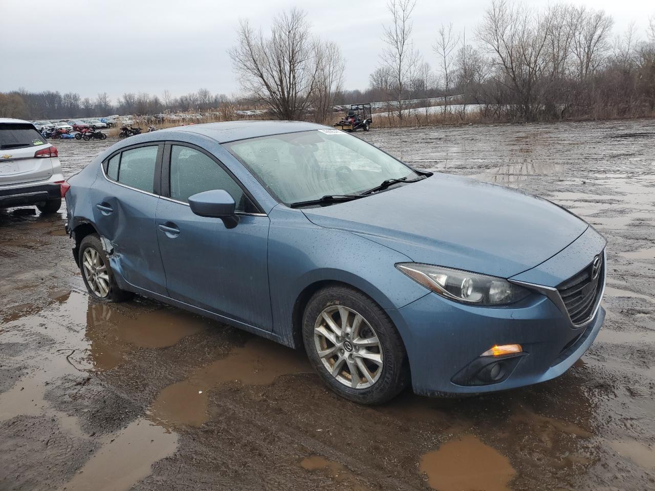 2016 Mazda 3 - Image 4
