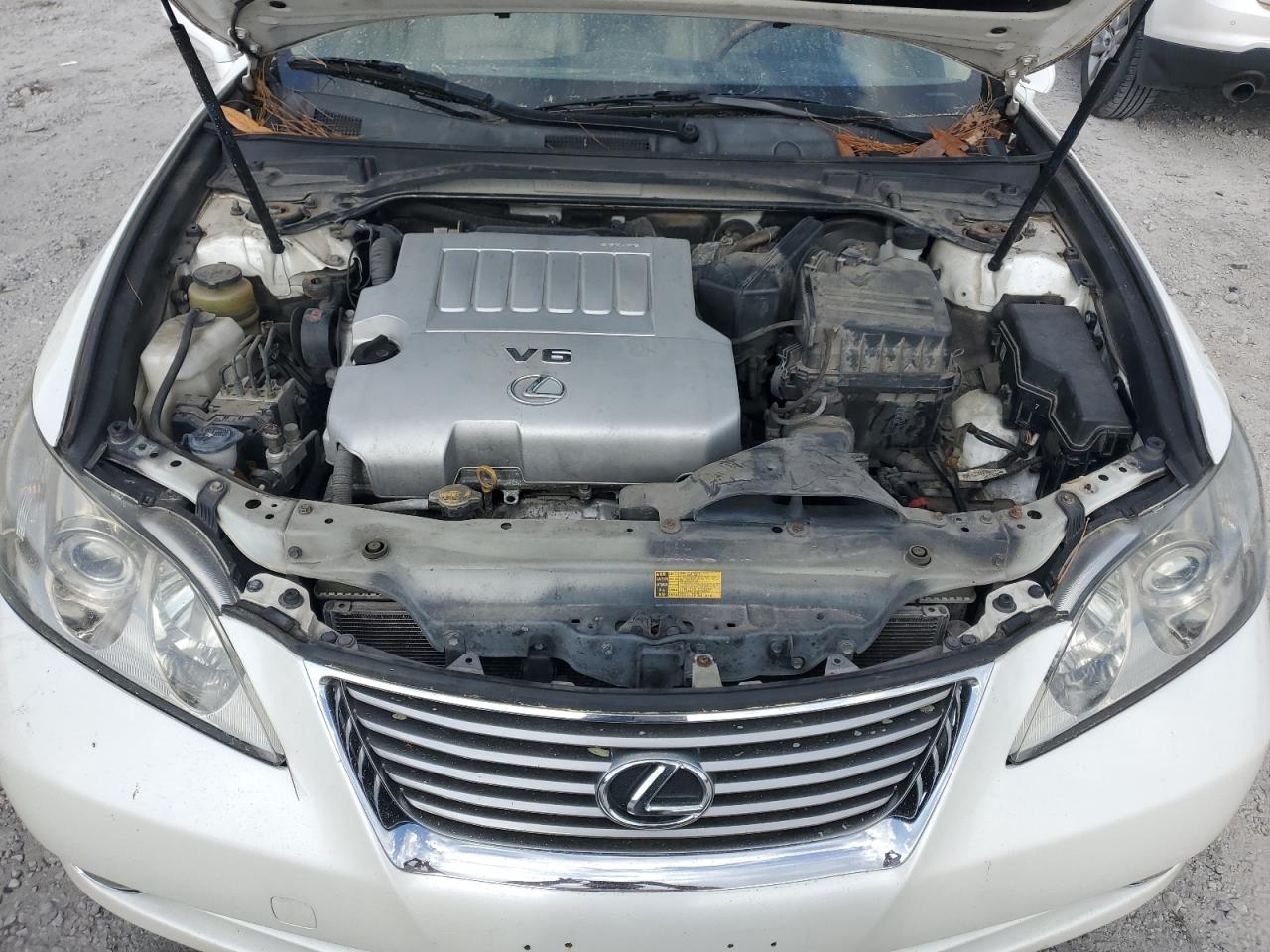 2009 Lexus ES - Image 11