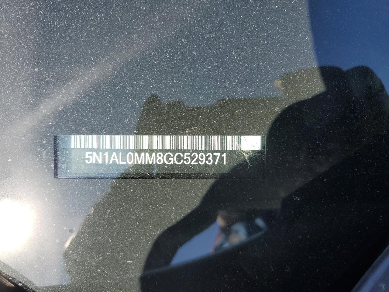 2016 Infiniti QX60 - Image 13