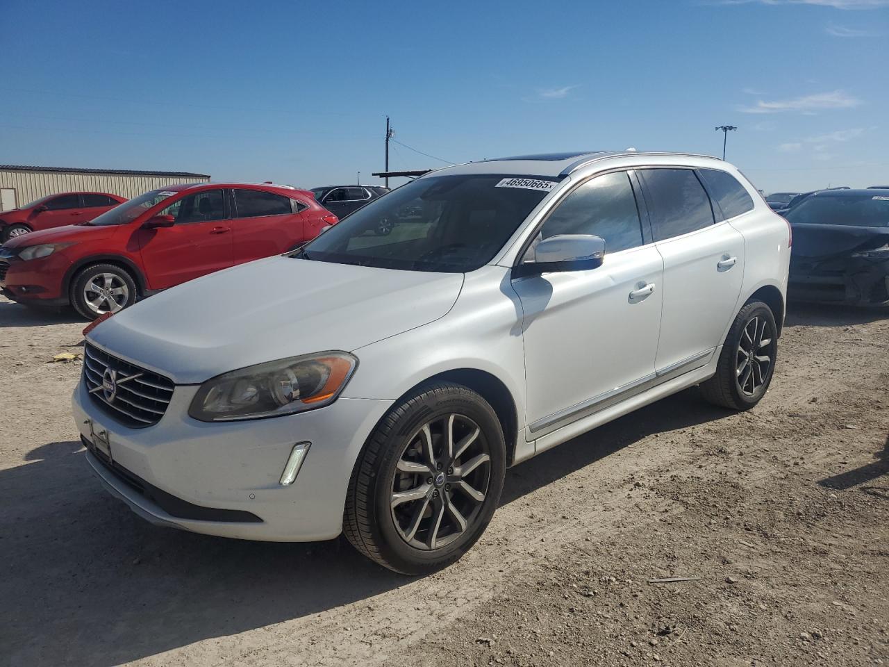 2016 Volvo XC60 - Image 1