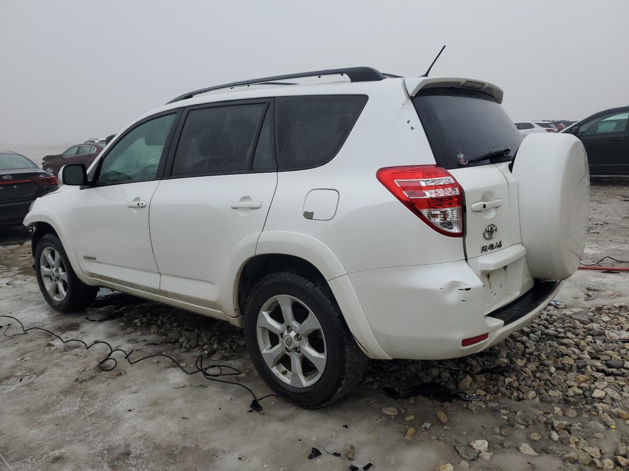 2011 Toyota RAV 4 - Image 2