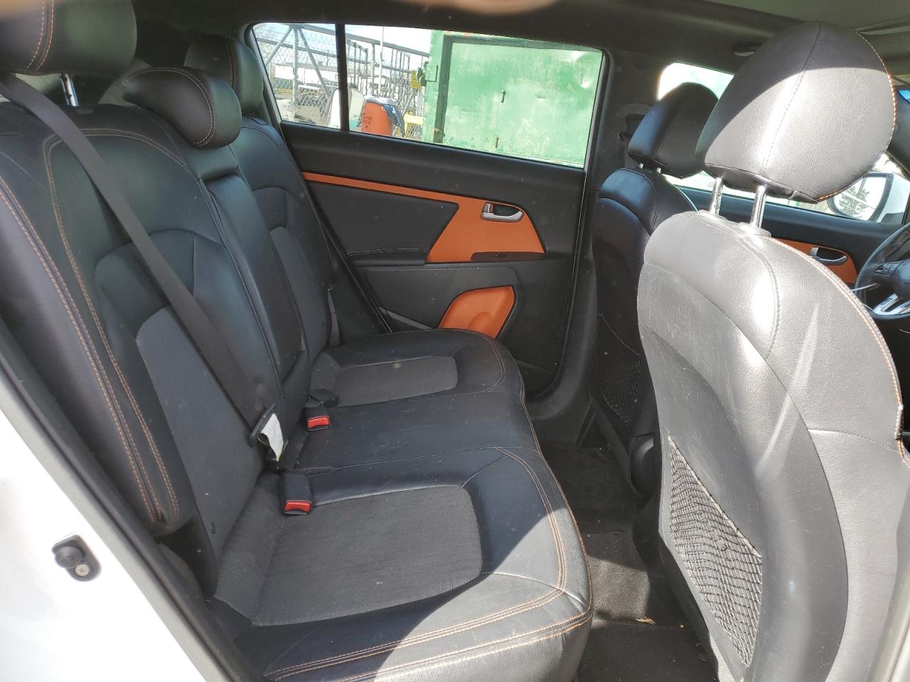 2011 Kia Sportage - Image 11