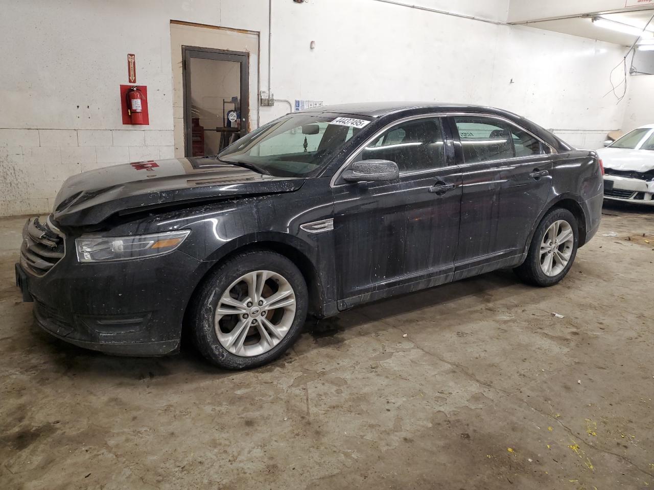 2014 Ford Taurus - Image 1