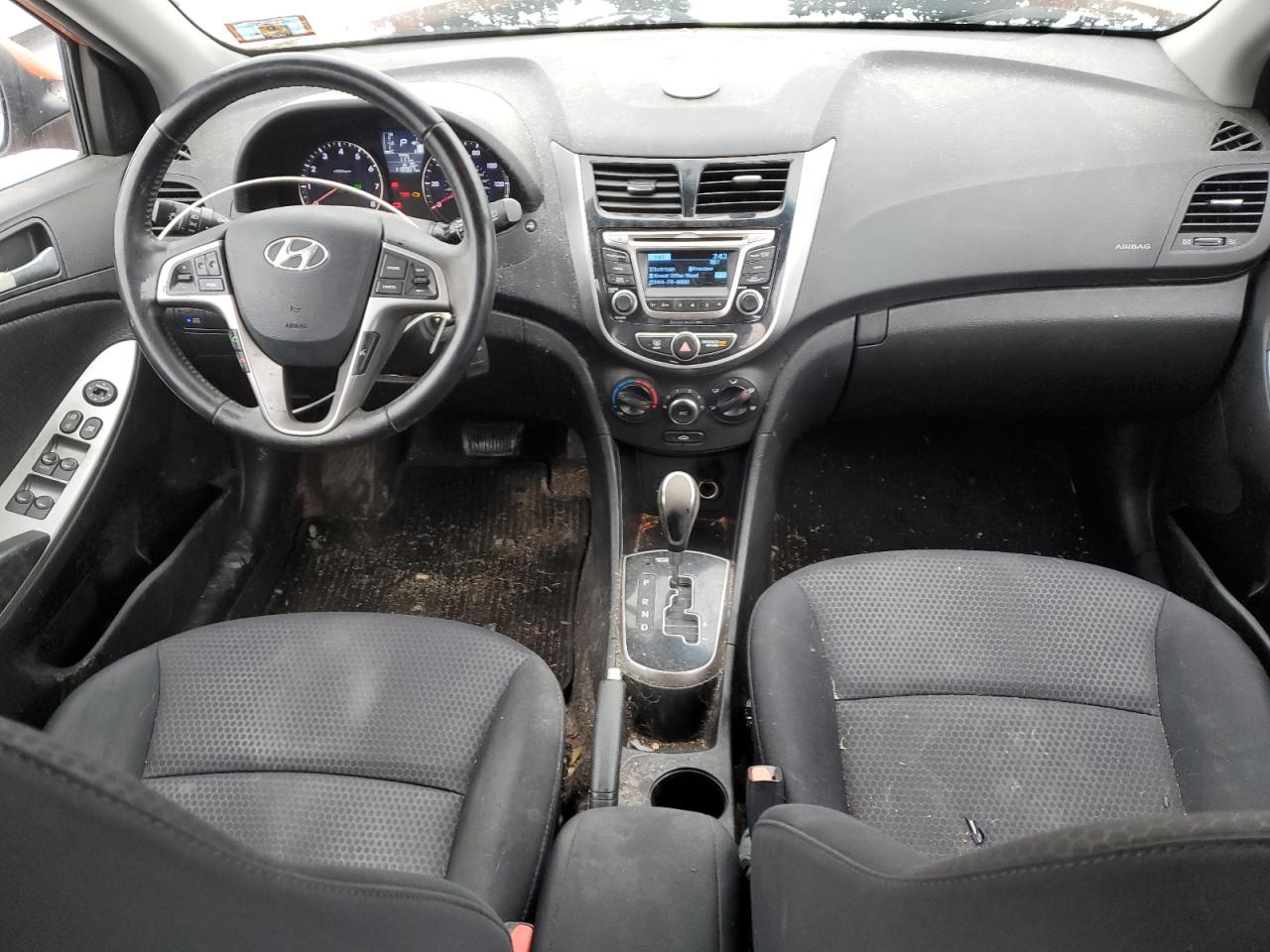 2015 Hyundai Accent - Image 8