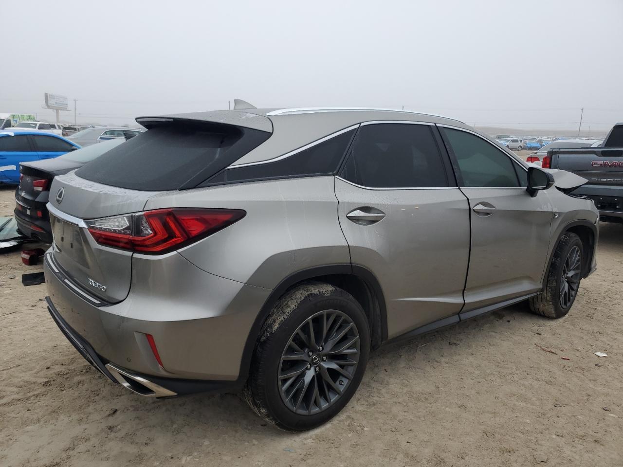 2017 Lexus RX - Image 3
