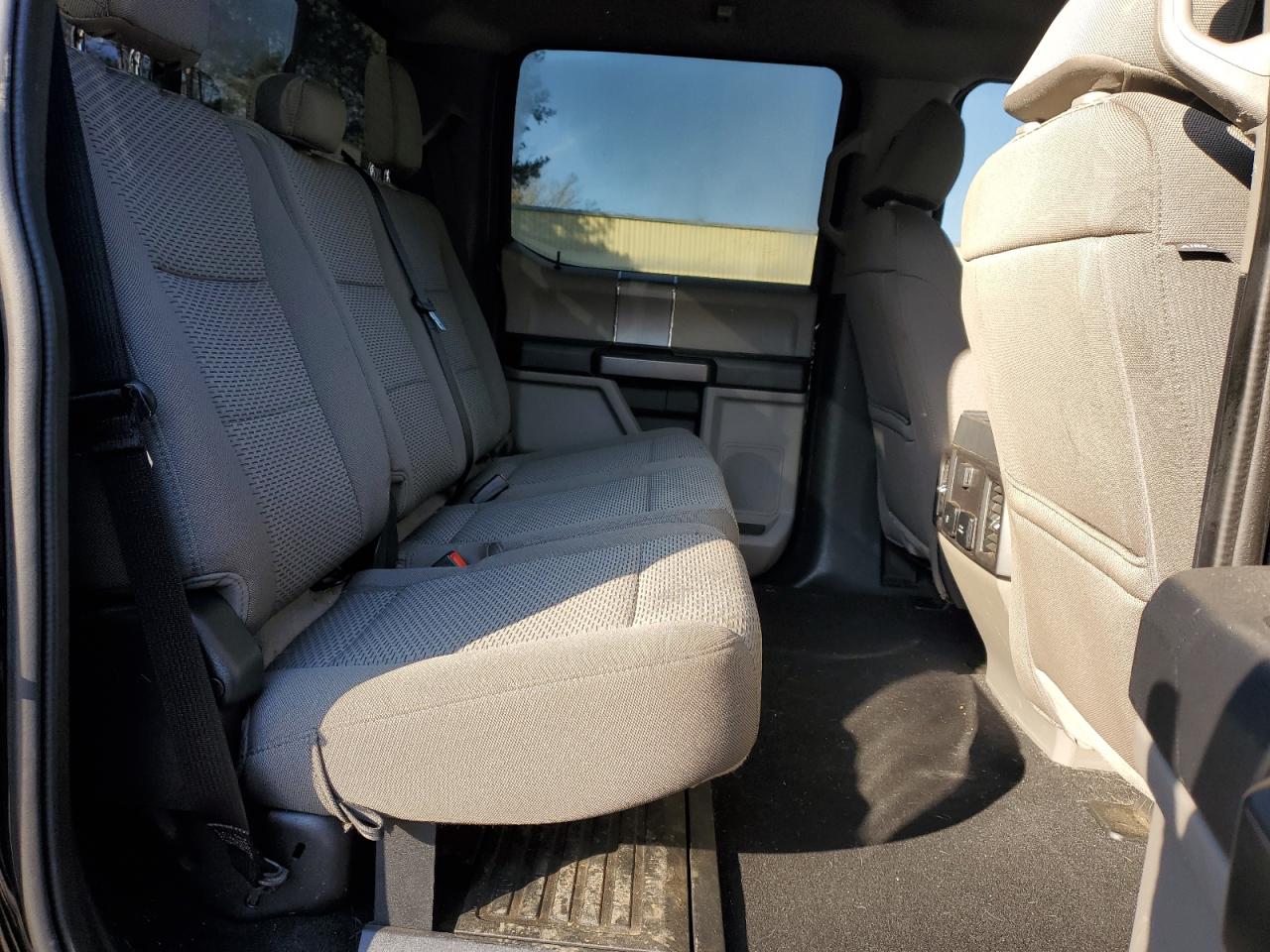 2022 Ford F250 - Image 10