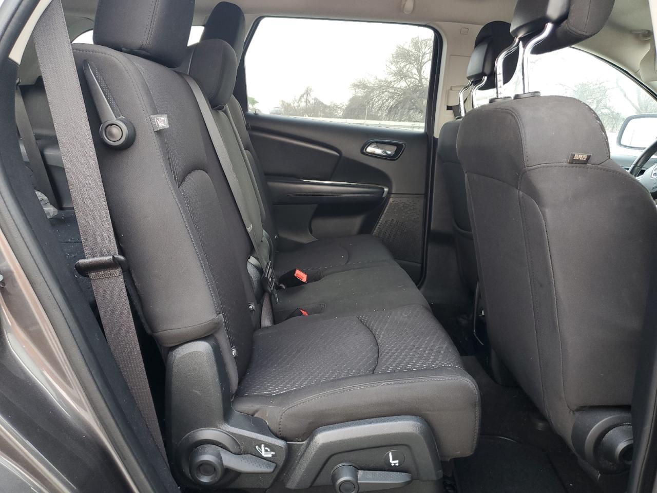 2017 Dodge Journey - Image 11