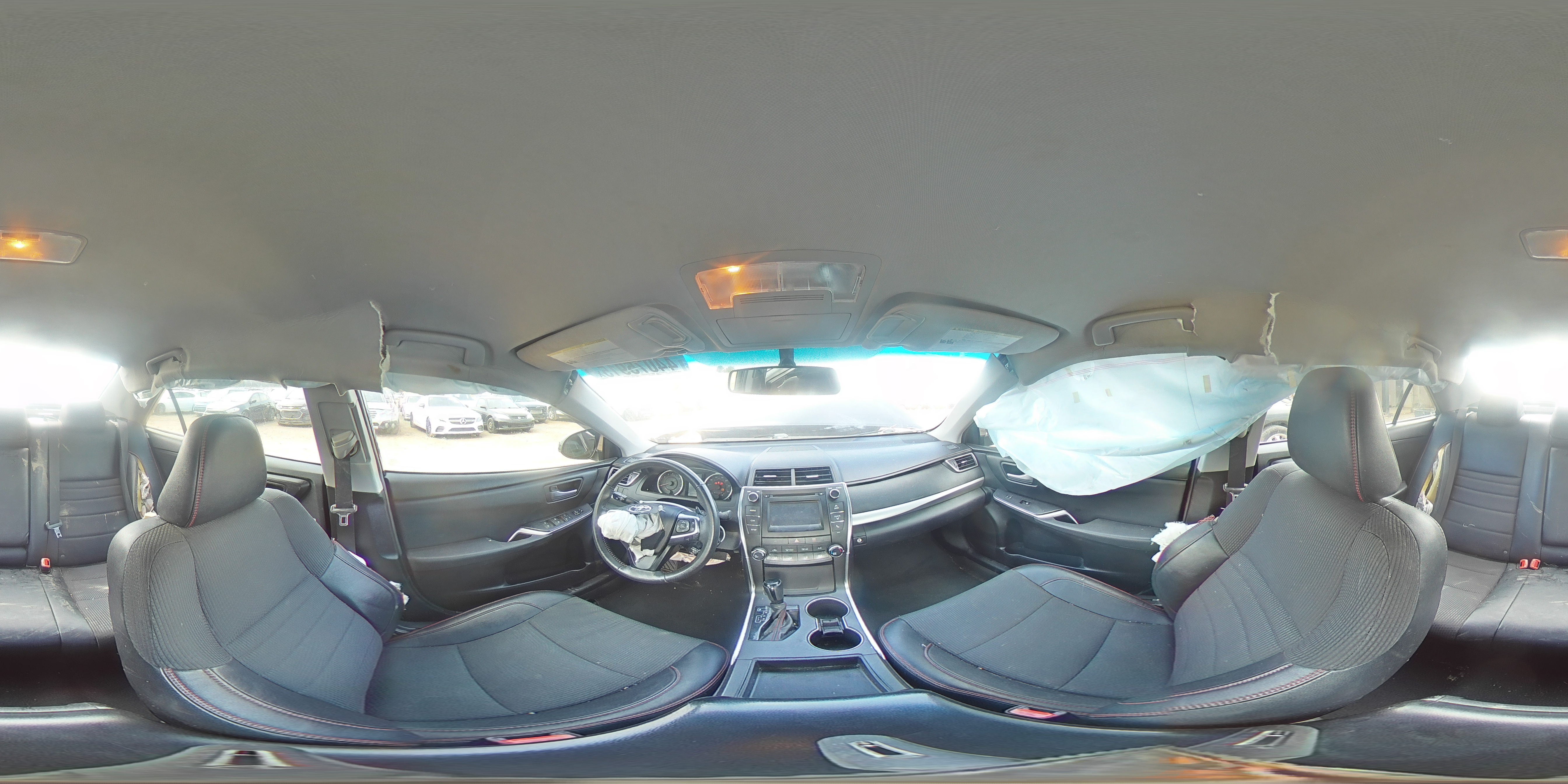 2017 Toyota Camry - Image 13