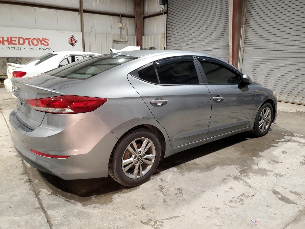 2018 Hyundai Elantra - Image 3