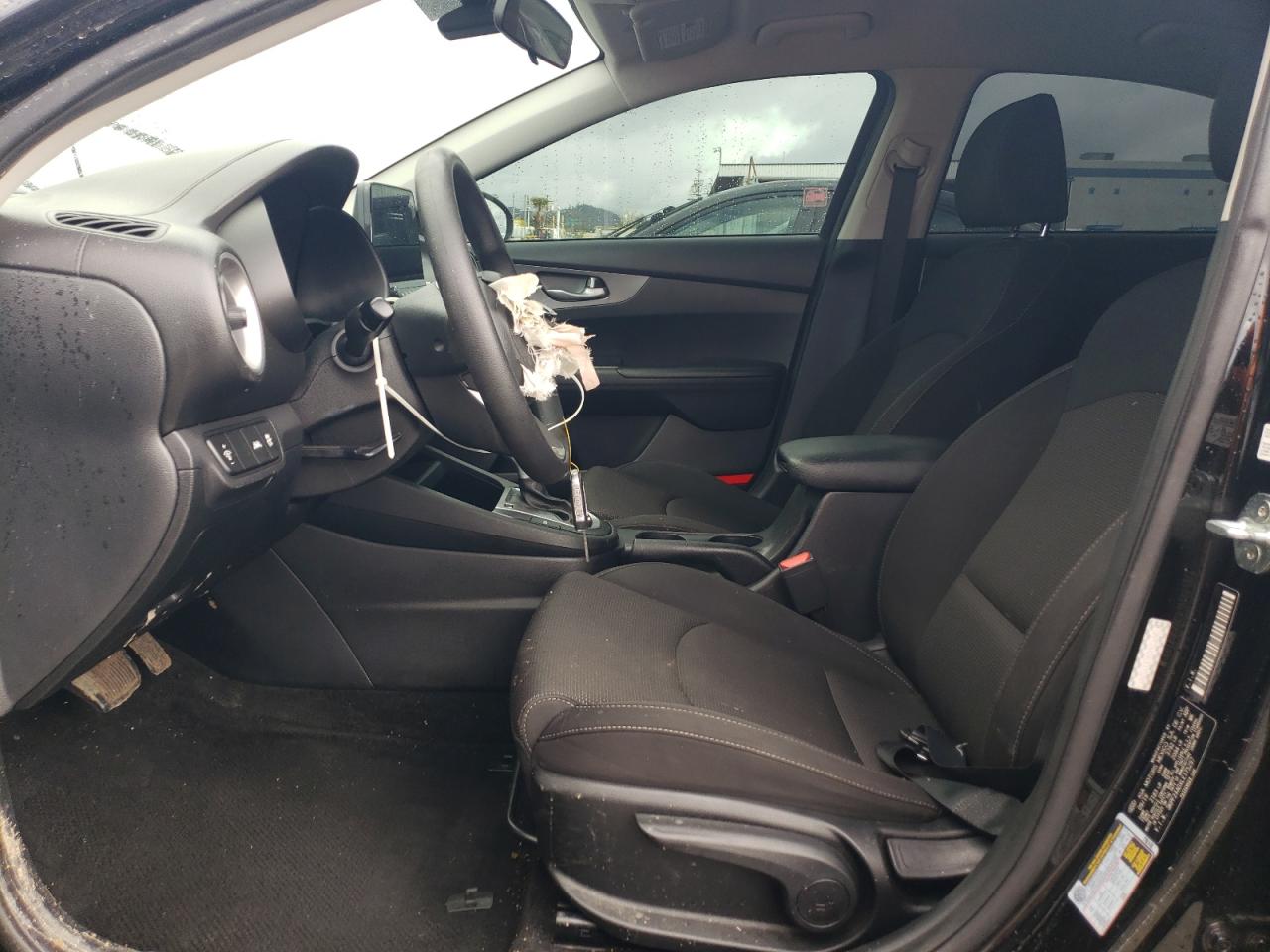 2020 Kia Forte - Image 7