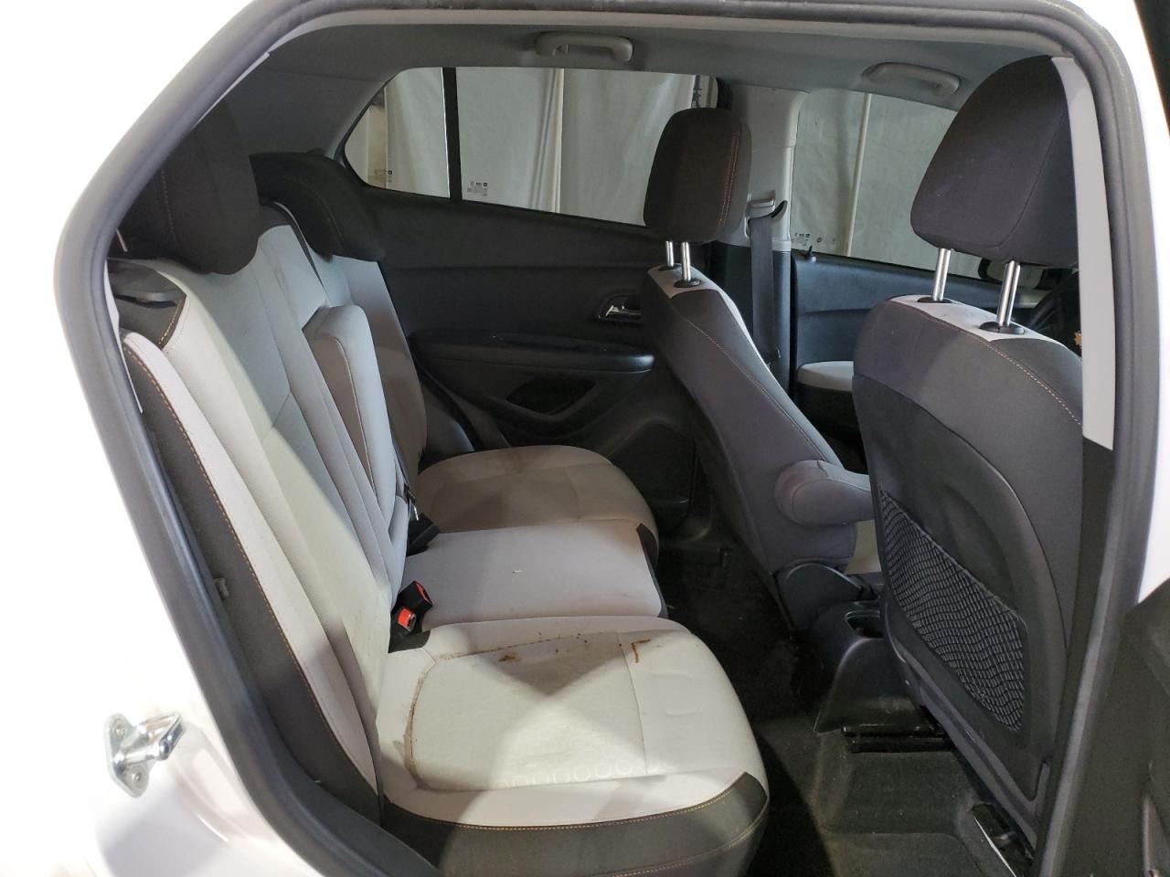 2021 Chevrolet Trax - Image 11
