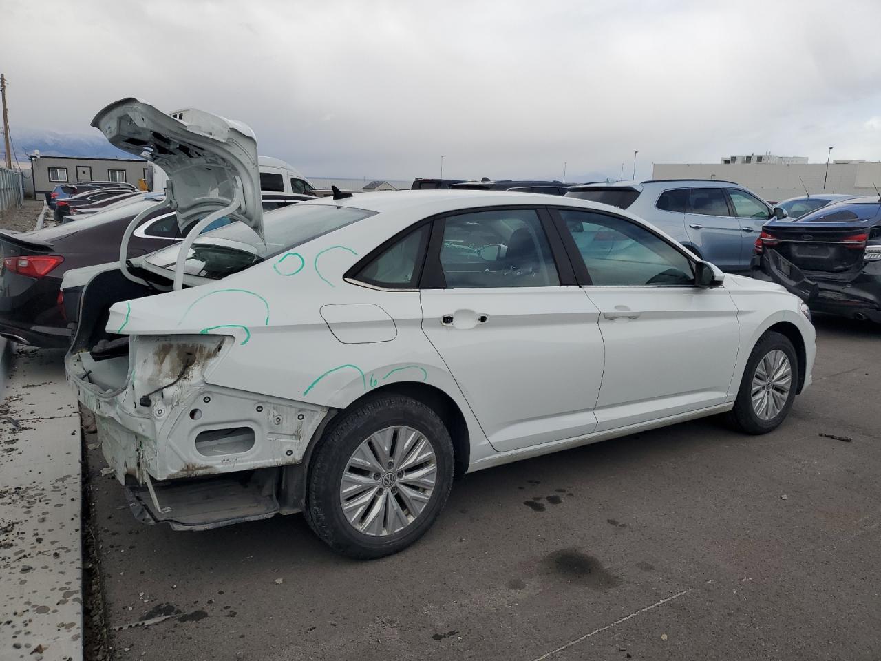 2020 Volkswagen Jetta - Image 3