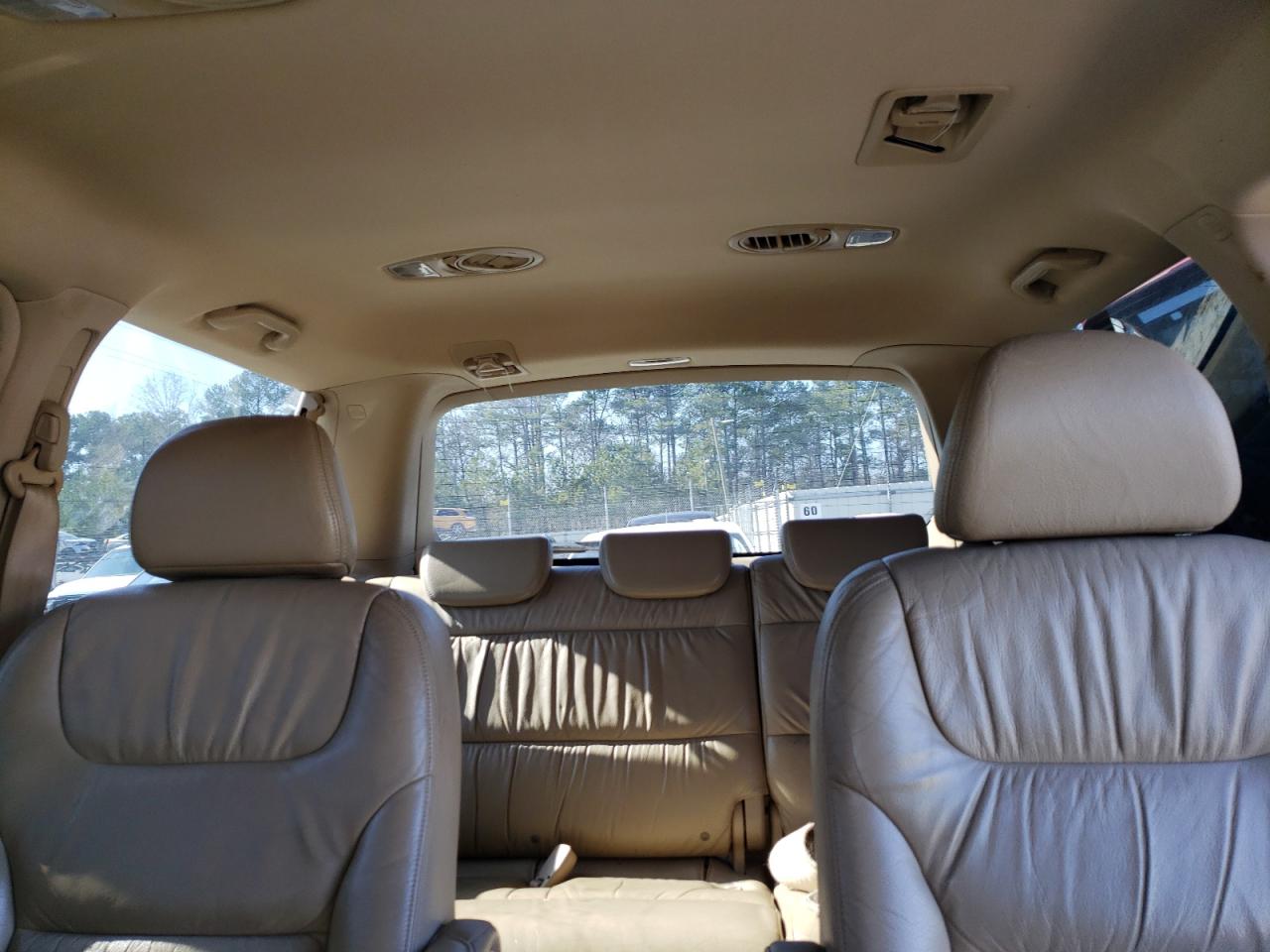 2006 Honda Odyssey - Image 10