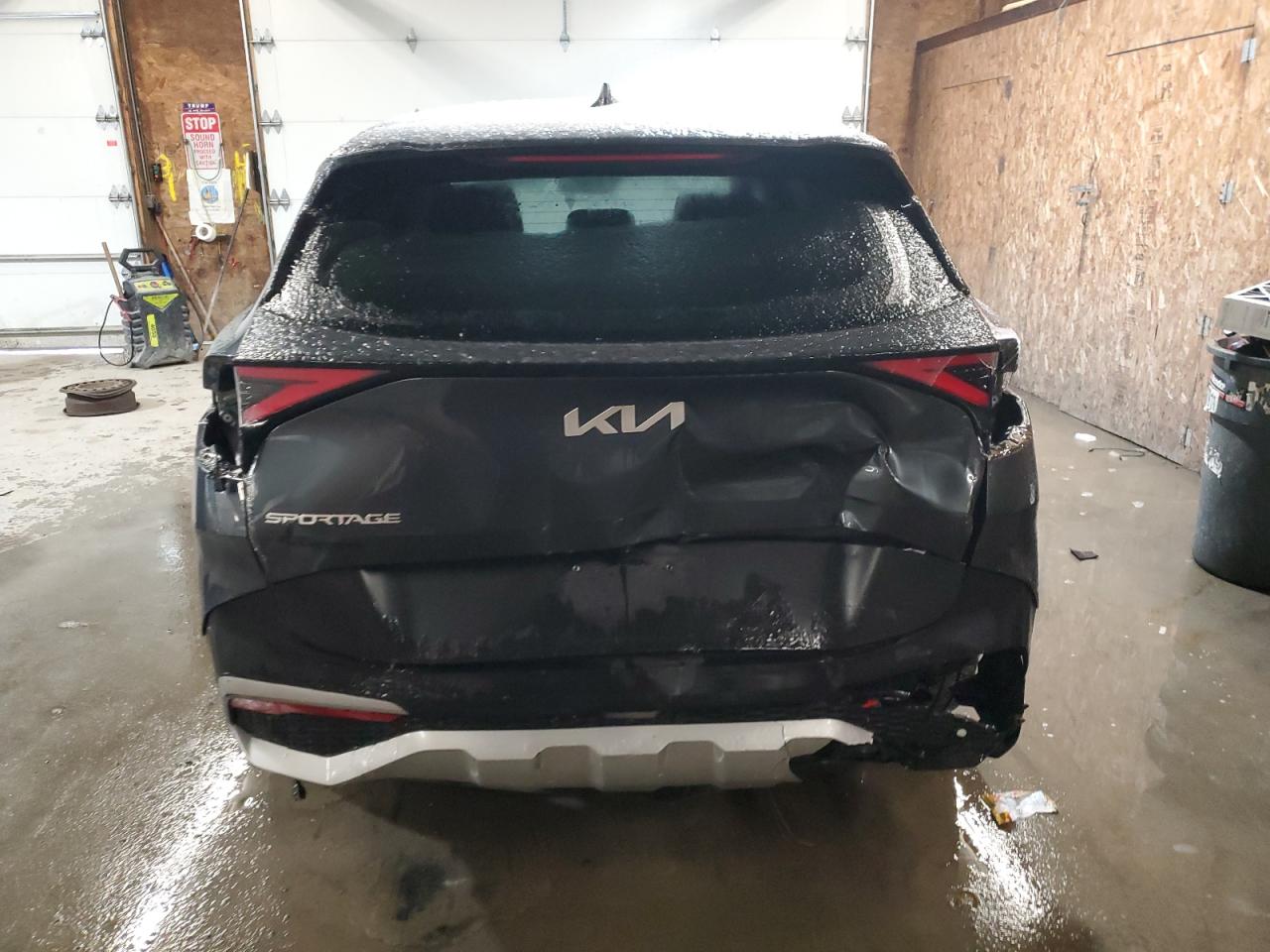 2023 Kia Sportage - Image 6