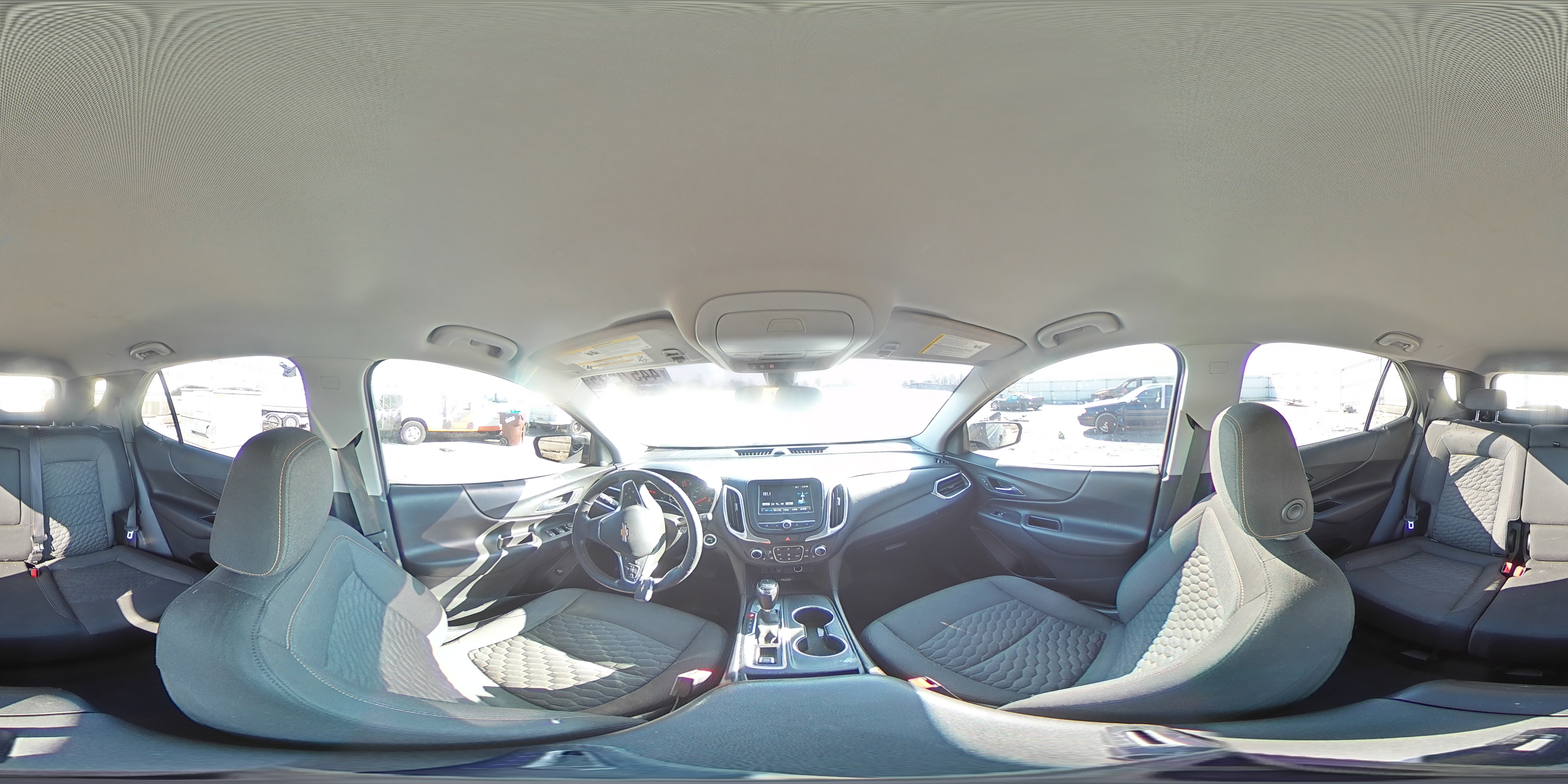 2018 Chevrolet Equinox - Image 14