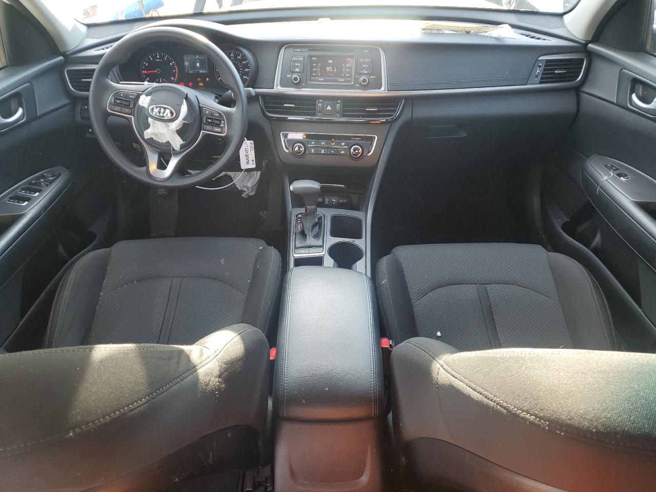 2017 Kia Optima - Image 8