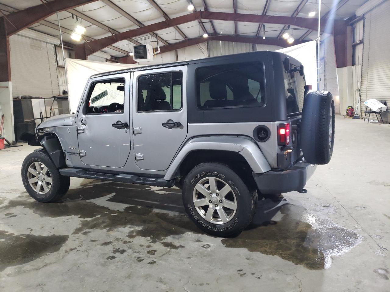 2017 Jeep Wrangler - Image 2