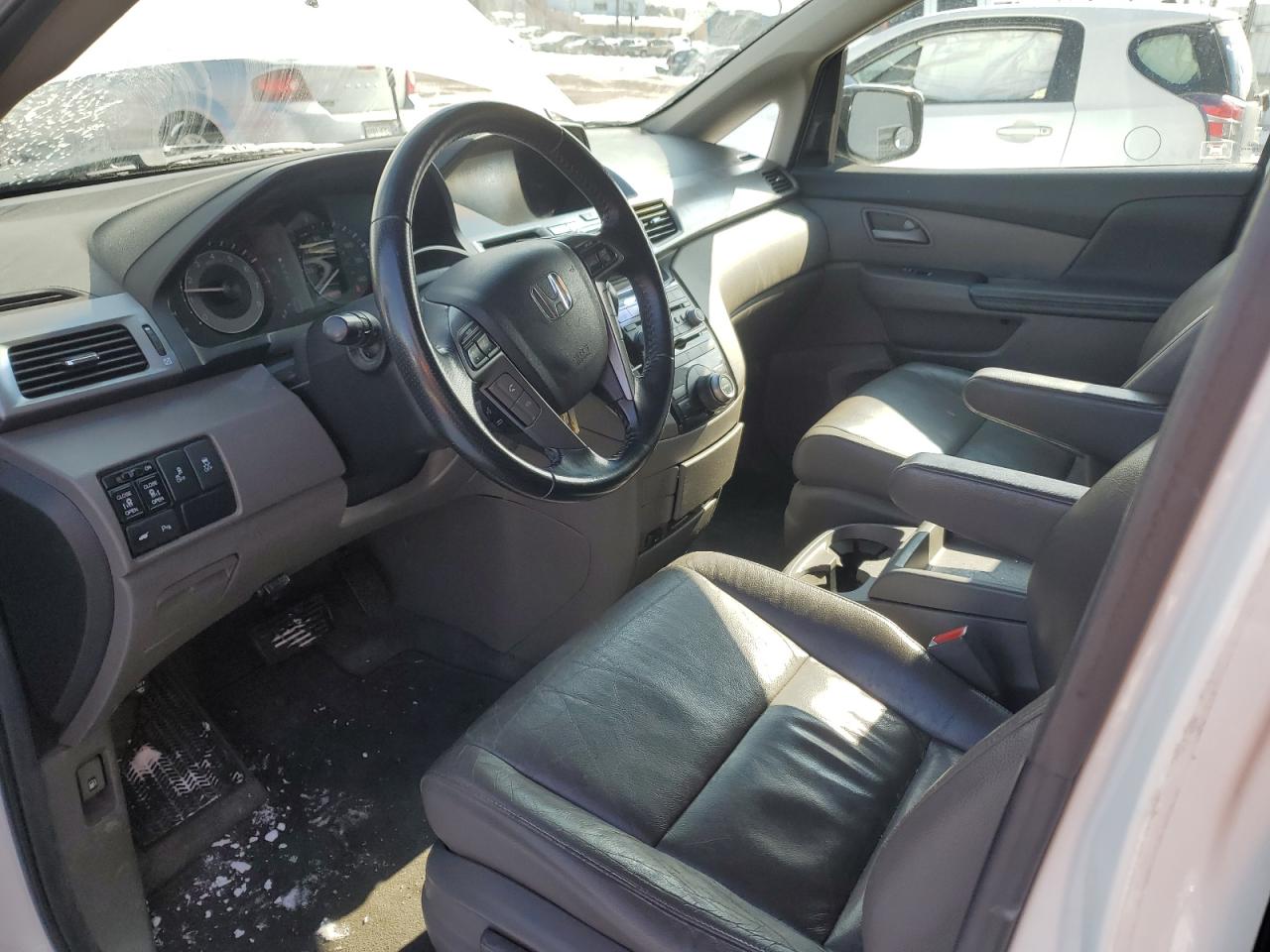 2011 Honda Odyssey - Image 8