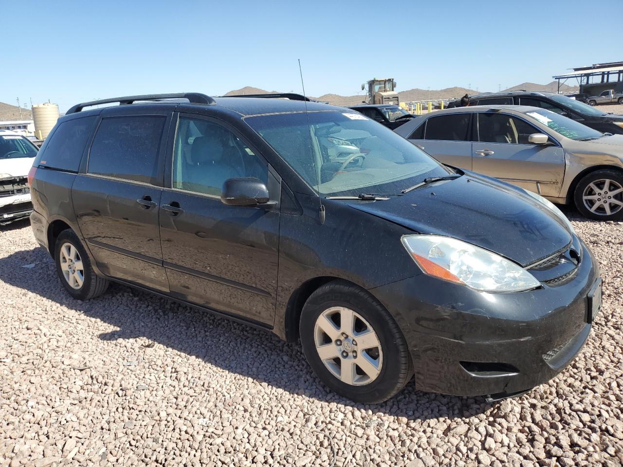 2008 Toyota Sienna - Image 4
