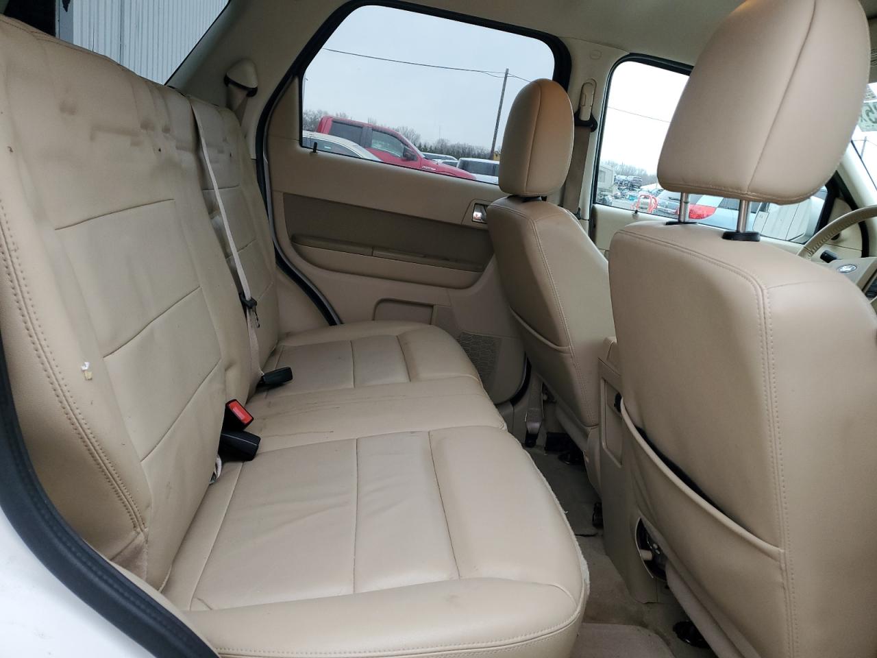 2012 Ford Escape - Image 10