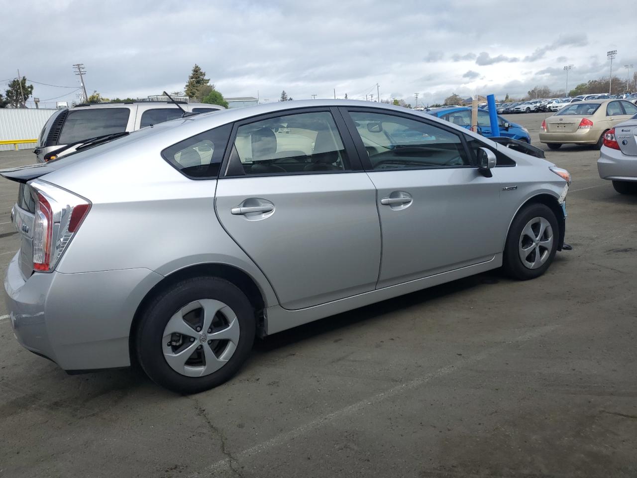 2015 Toyota Prius - Image 3