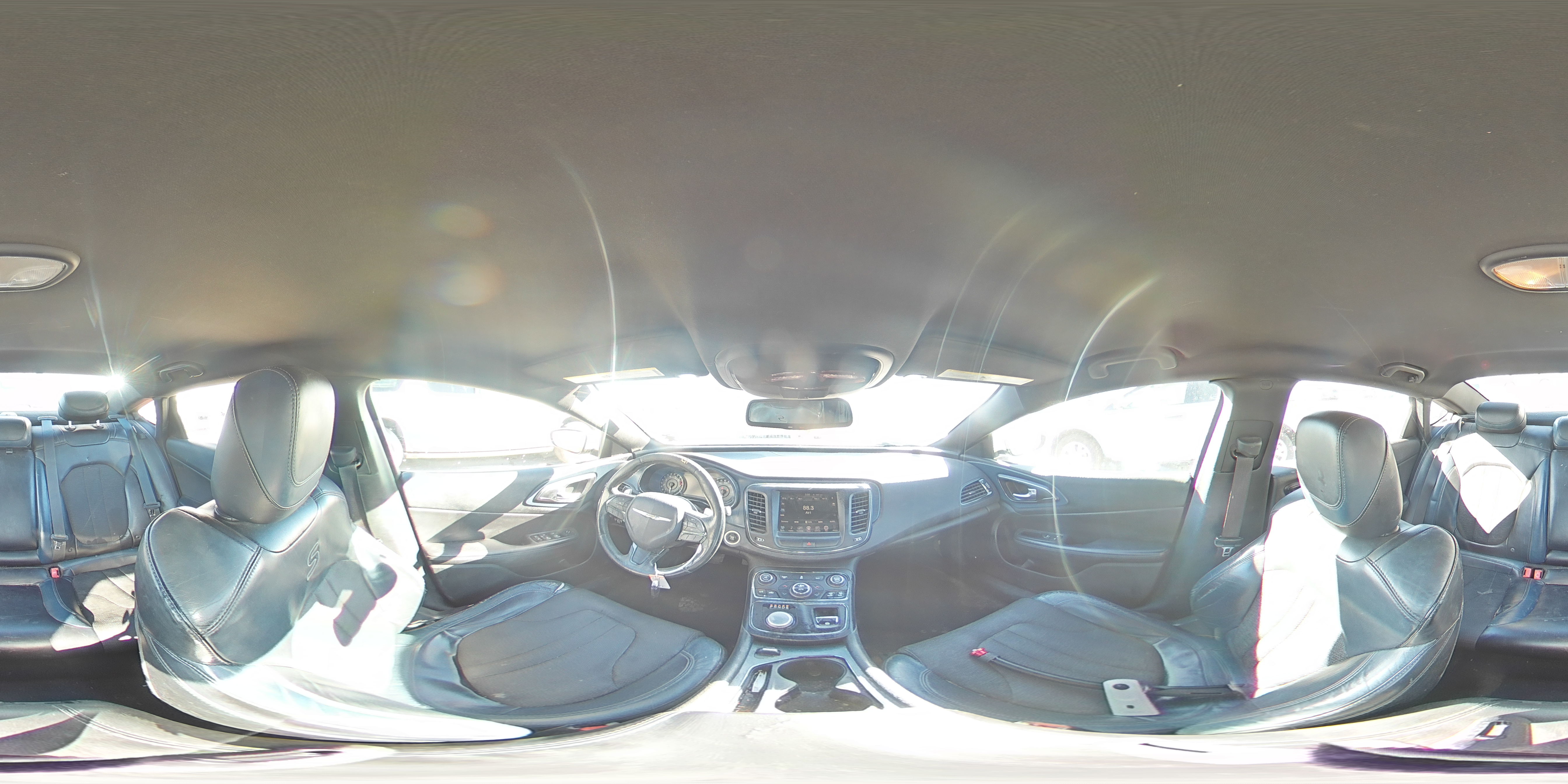 2015 Chrysler 200 - Image 15