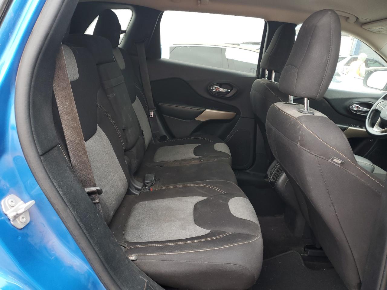2018 Jeep Grand Cherokee - Image 11