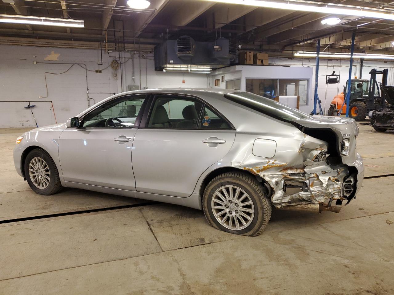 2007 Toyota Camry - Image 2