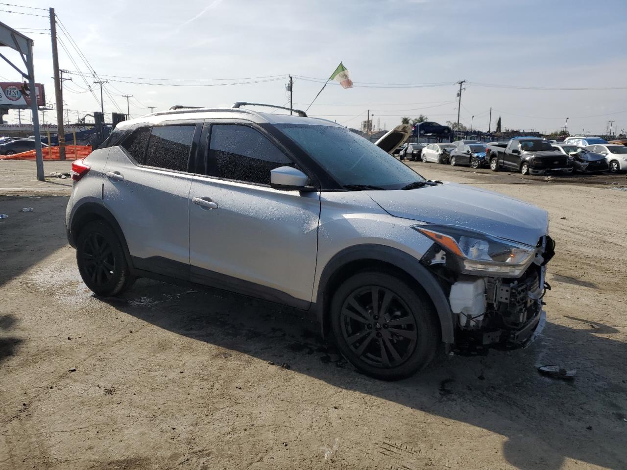 2019 Nissan Kicks - Image 4