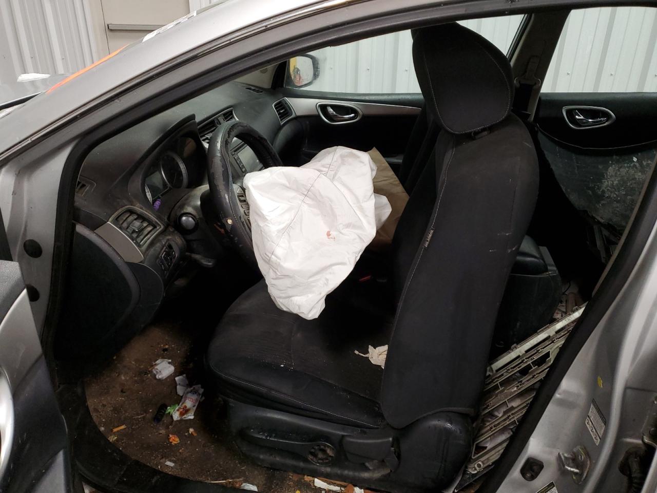 2014 Nissan Sentra - Image 7