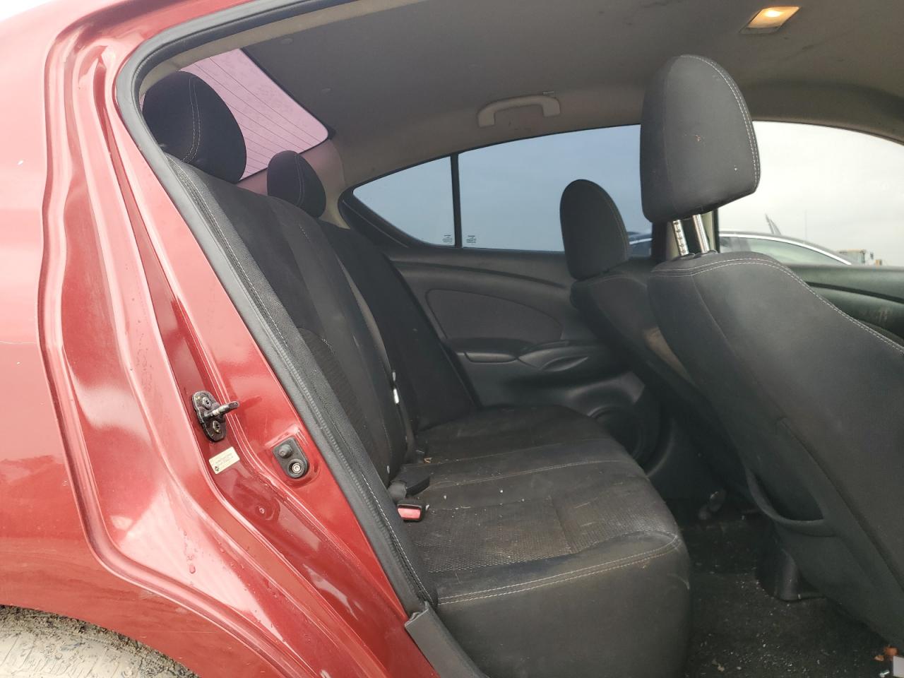 2016 Nissan Versa - Image 10