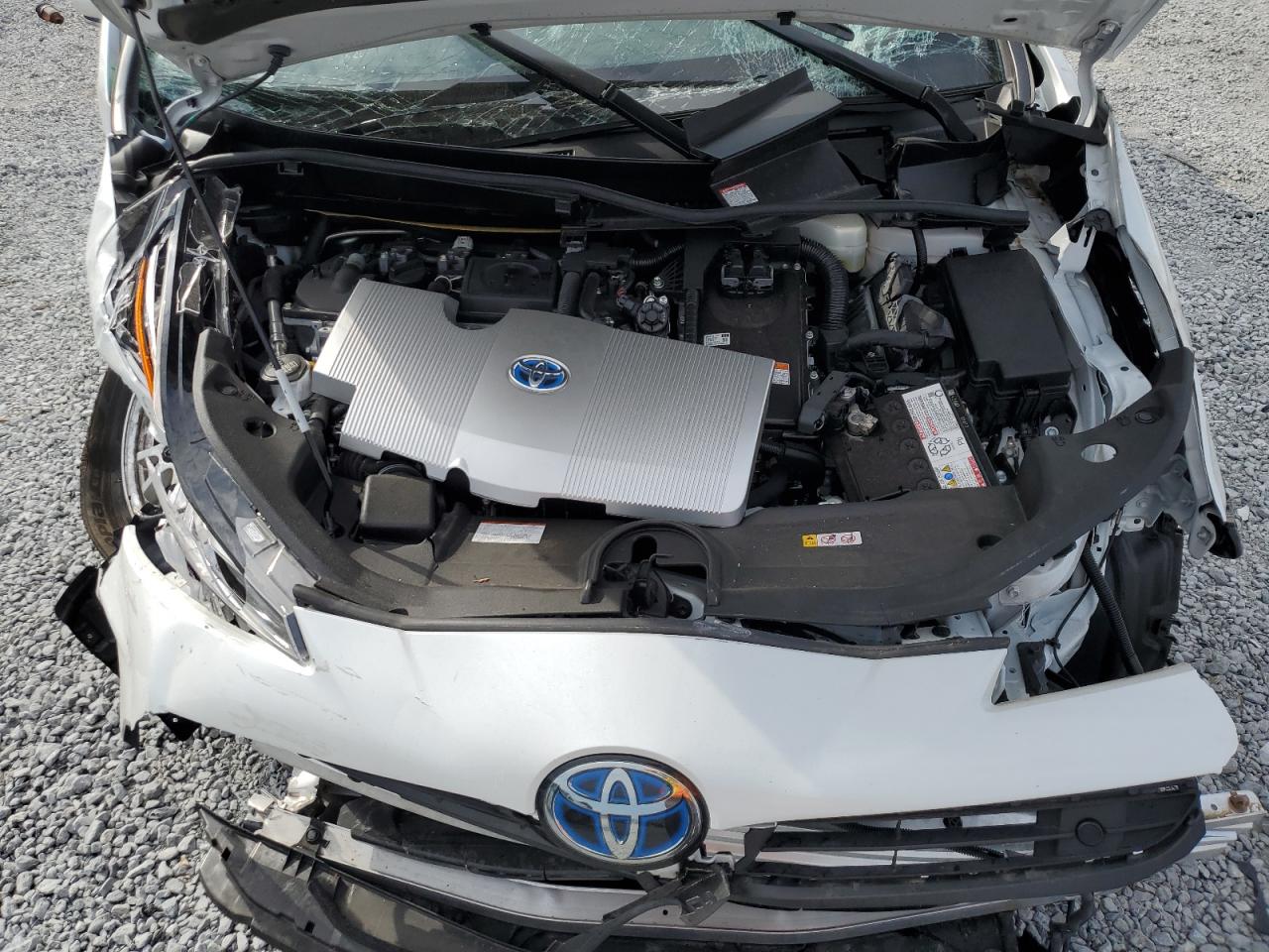 2022 Toyota Prius - Image 12