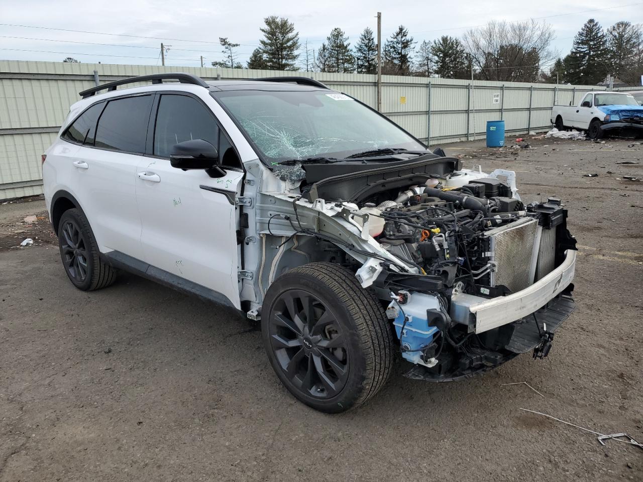 2022 Kia Sorento - Image 4