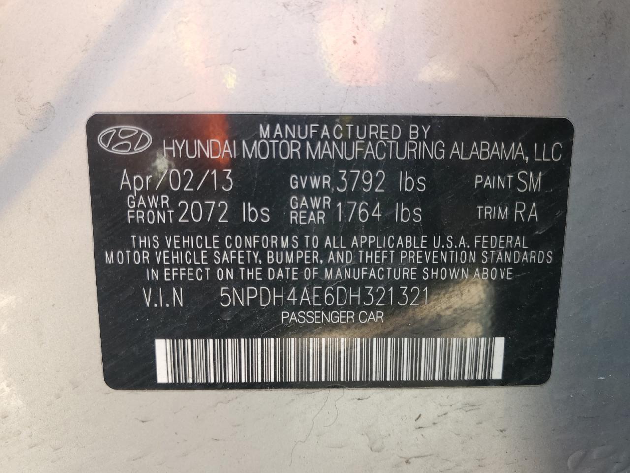 2013 Hyundai Elantra - Image 12