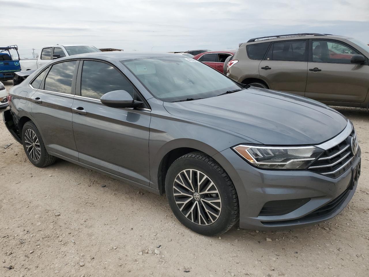2021 Volkswagen Jetta - Image 4