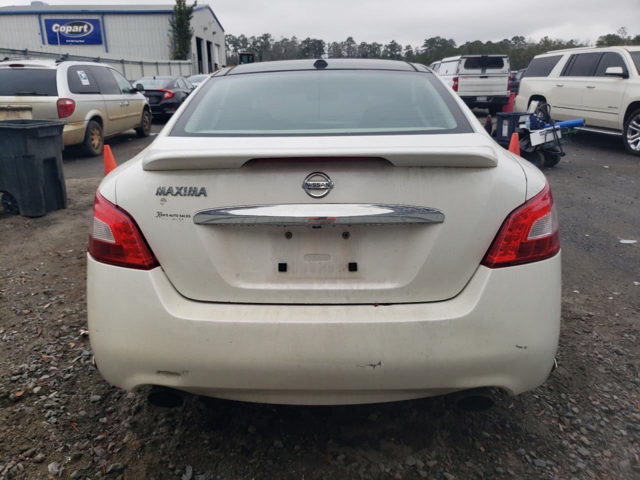 2009 Nissan Maxima - Image 6