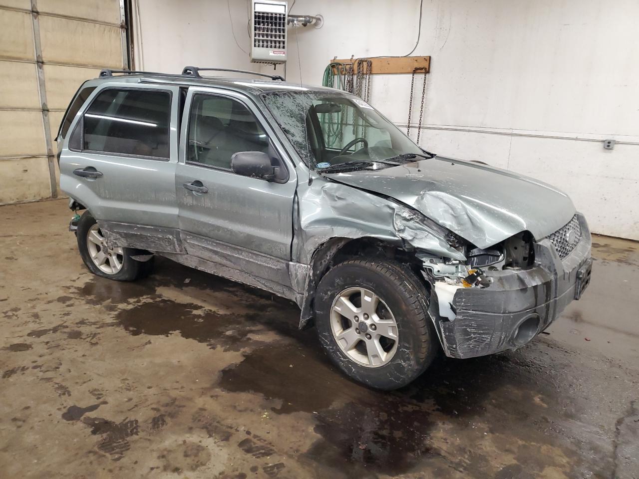 2007 Ford Escape - Image 4