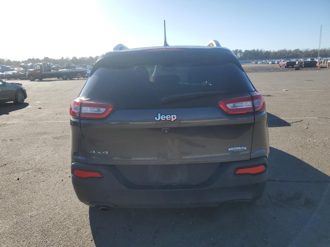 2015 Jeep Grand Cherokee - Image 6