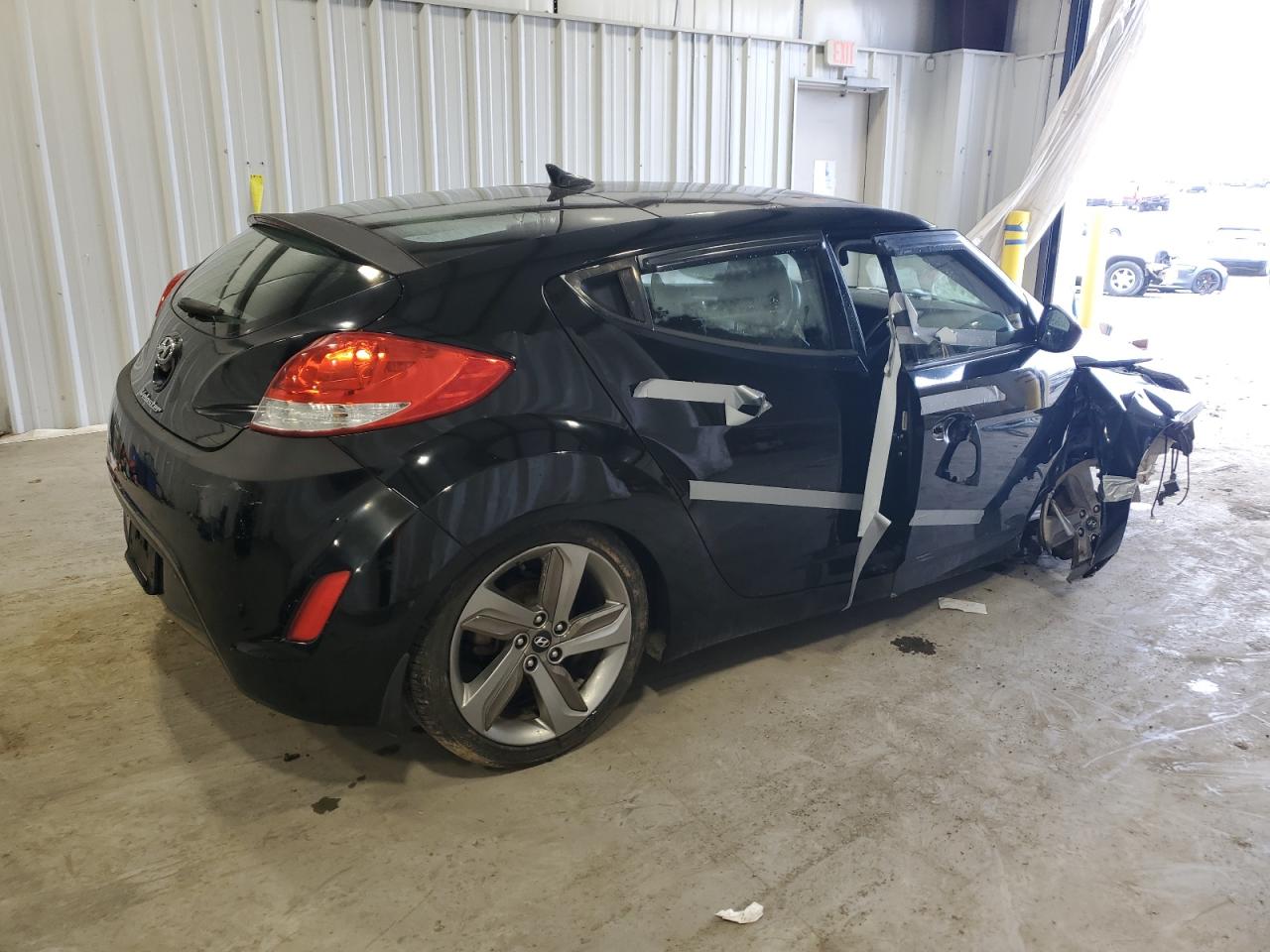 2013 Hyundai Veloster - Image 3